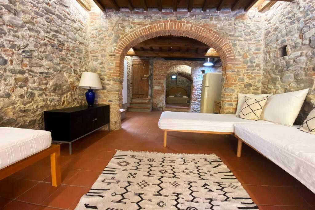 La Cantina. Splendido Loft Appena Ristrutturato. Appartamento