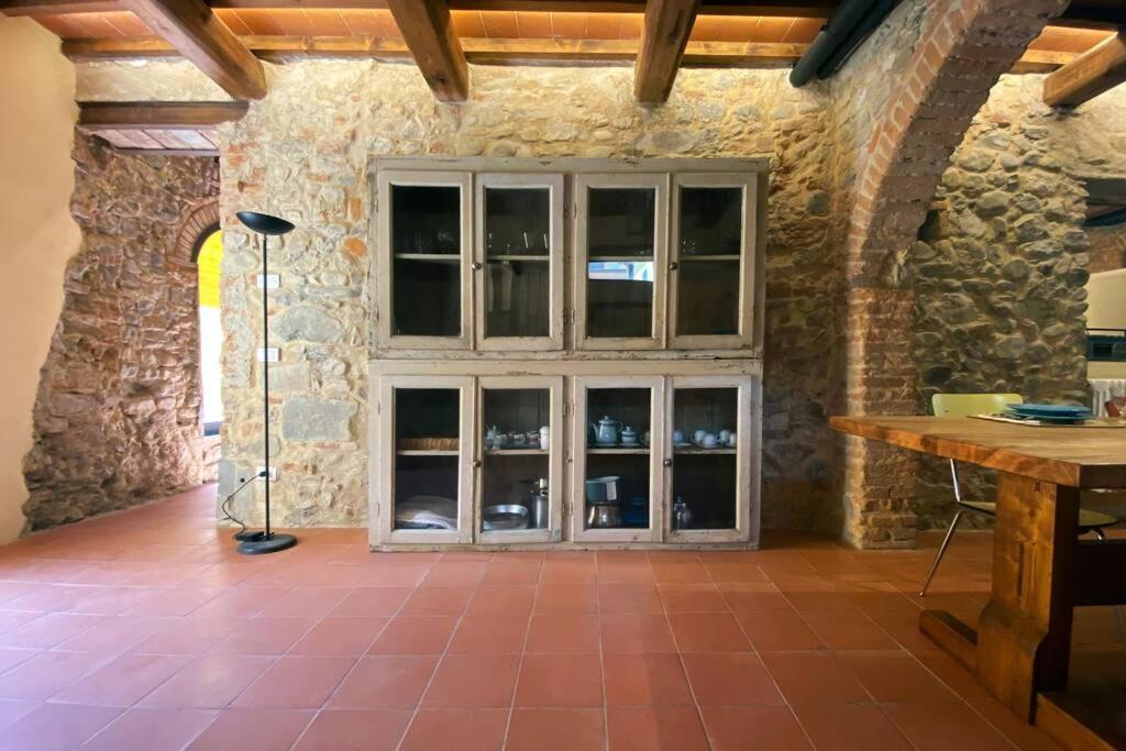 La Cantina. Splendido Loft Appena Ristrutturato. Appartamento